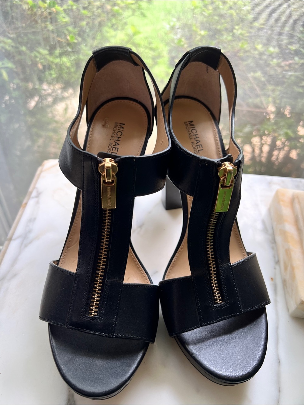 Michael Kors Berkley Black Leather T-Strap Platform Heel with Gold Zipper Size 9 - Picture 6 of 10